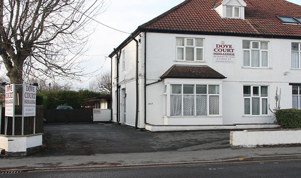 Dove Court Mini Lodge Almondsbury Bagian luar foto