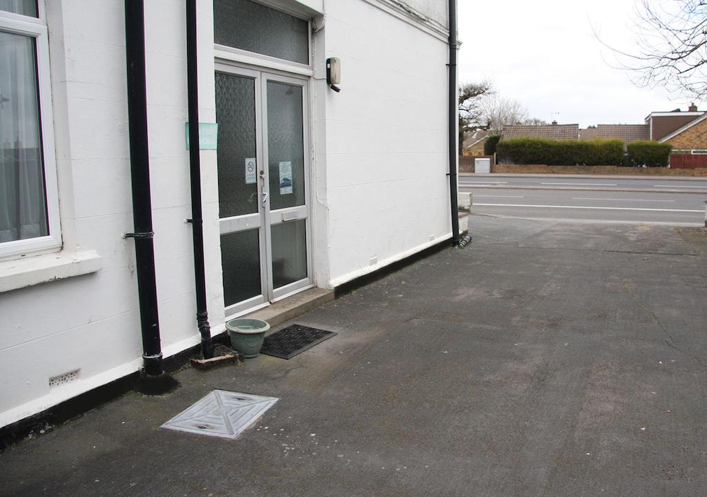 Dove Court Mini Lodge Almondsbury Bagian luar foto